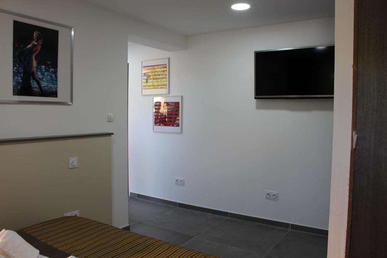 Residence Inaya Six-Fours-les-Plages Εξωτερικό φωτογραφία