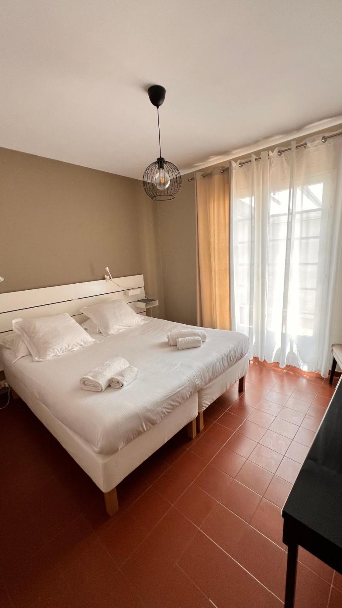 Residence Inaya Six-Fours-les-Plages Εξωτερικό φωτογραφία